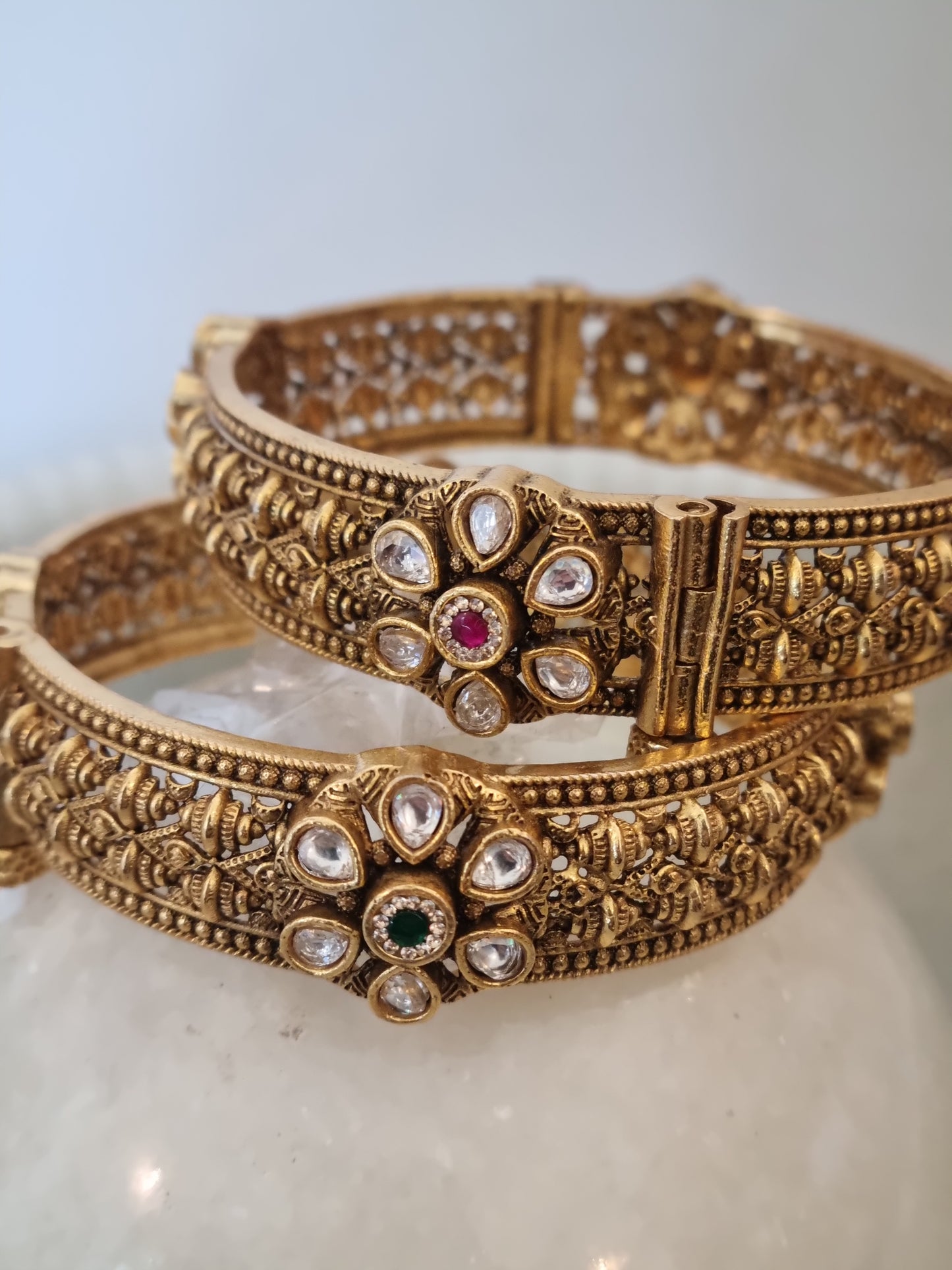 Pair of Kundan Kada Bangles